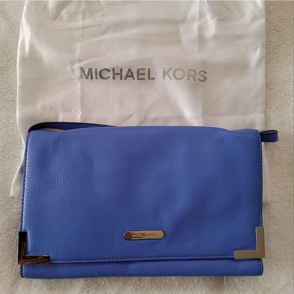 NWT MICHAEL Michael Kors Oxford Blue Beverly Oversized Clutch/Shoulder Bag